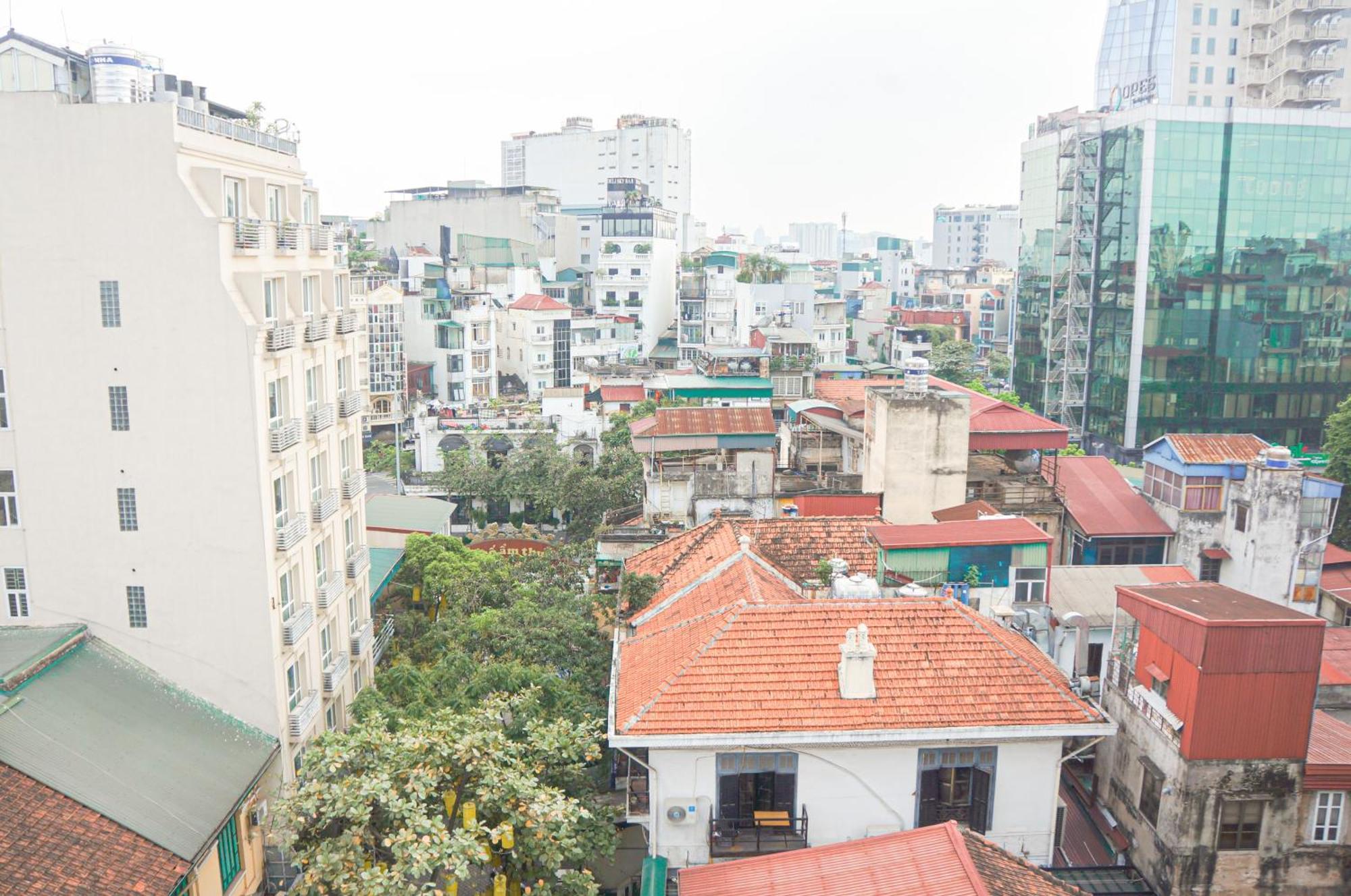 Wecozy Hanoi - Railway Side, The Old Quarter Dış mekan fotoğraf